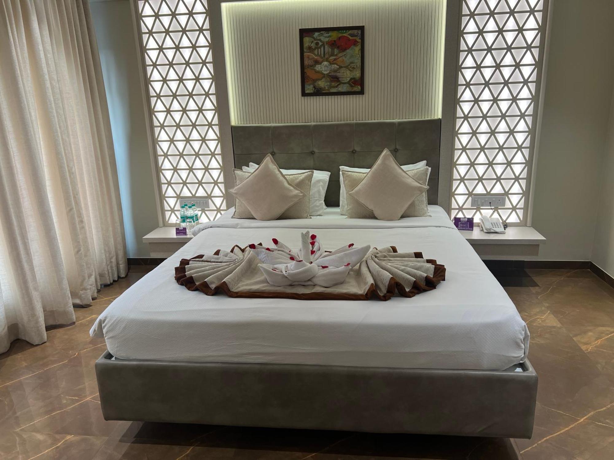 Отель Vits Shalimar, Ankleshwar Экстерьер фото
