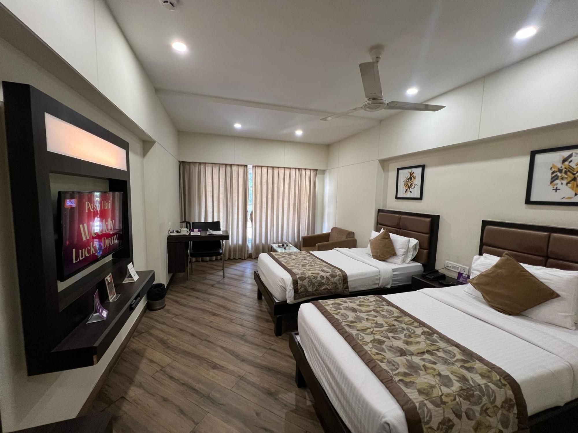 Отель Vits Shalimar, Ankleshwar Экстерьер фото